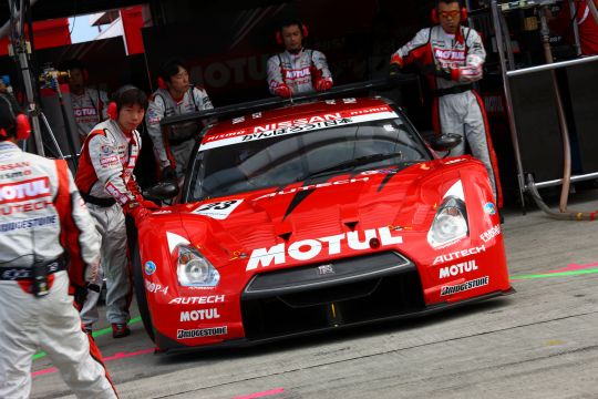 Motul Autech Nissan GT-R Picture